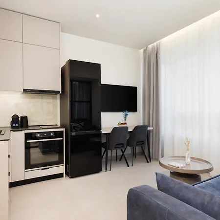 Ly Sapphire Center Thessaloníki