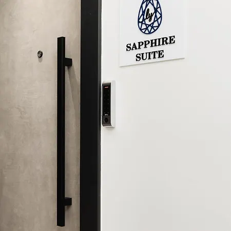 Ly Sapphire Center Lejlighed *