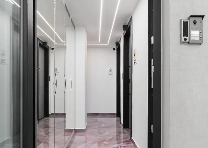 Ly Sapphire Center Lejlighed *
